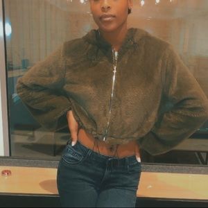 dark green cropped fluffy jacket
